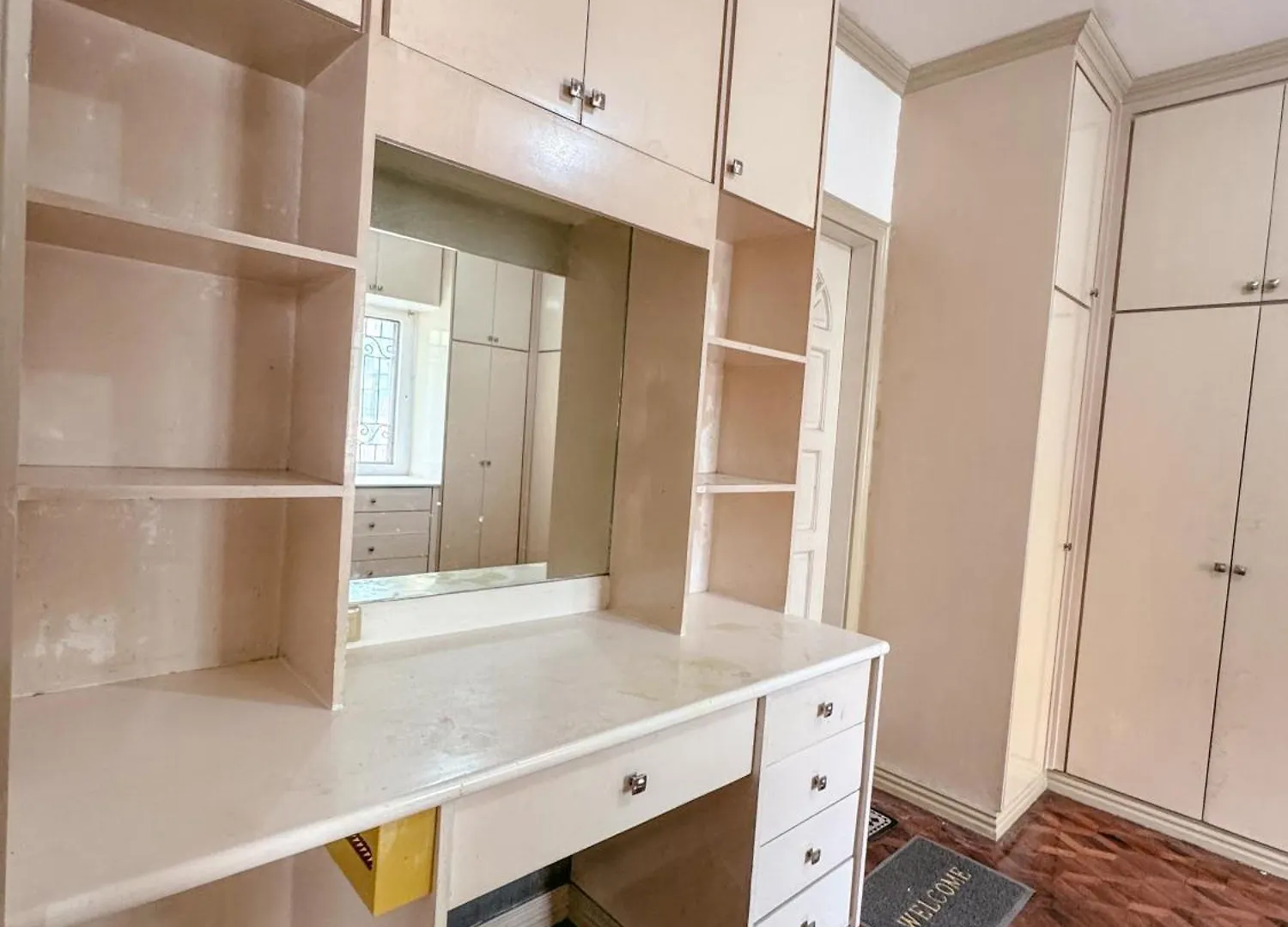 6-Bedroom Duplex With Pool Near Naia Manila