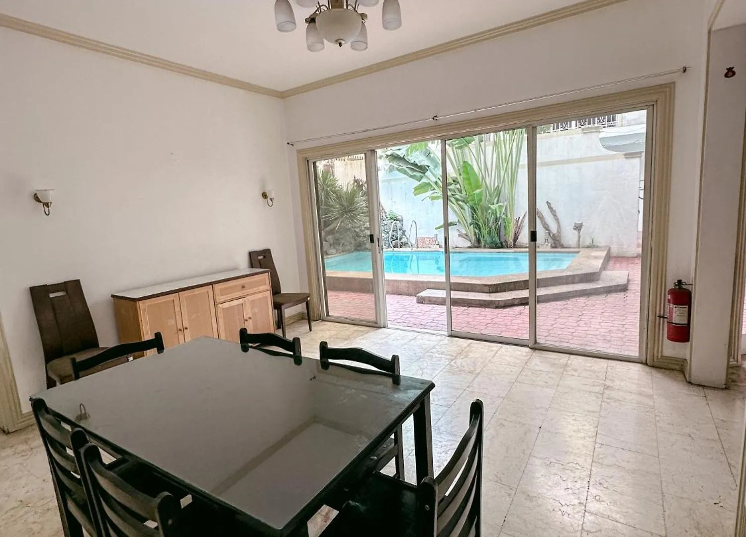 6-Bedroom Duplex With Pool Near Naia Manila