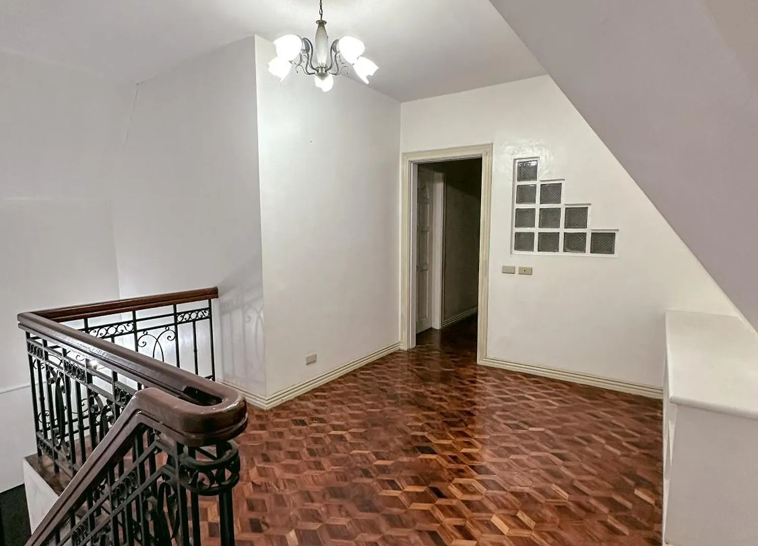 6-Bedroom Duplex With Pool Near Naia Manila Philippines