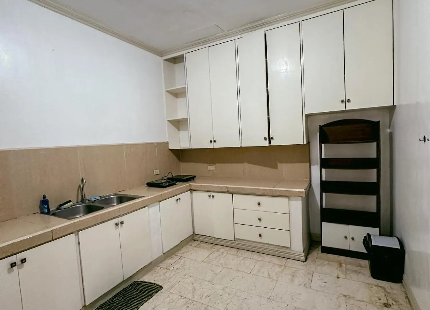 6-Bedroom Duplex With Pool Near Naia Manila 0*,  Philippines