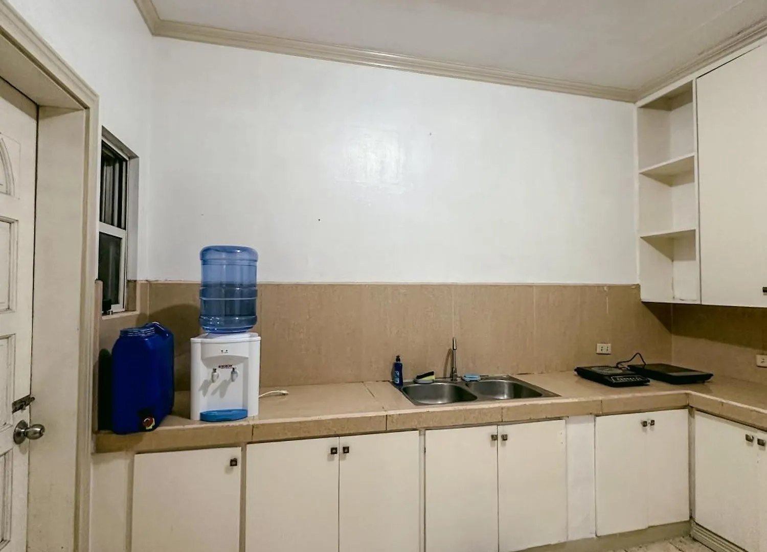 6-Bedroom Duplex With Pool Near Naia Manila Philippines