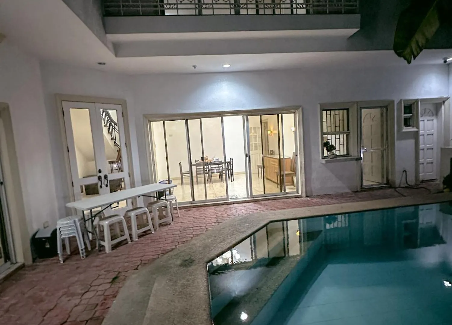 6-Bedroom Duplex With Pool Near Naia Manila 0*,  Philippines