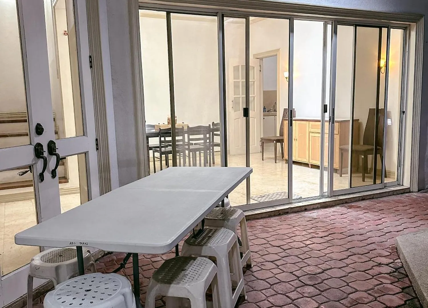 6-Bedroom Duplex With Pool Near Naia Manila Villa